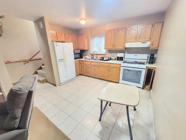 House for sale in Omro, Winnebago County