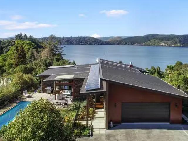 House for sale in Bay Of Plenty