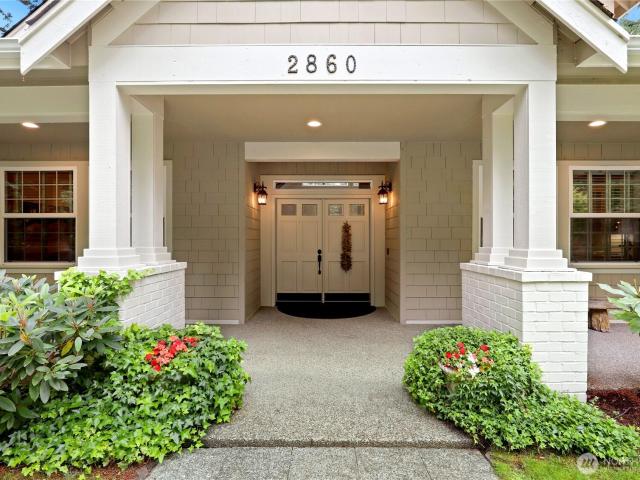 House for sale in Allyn, Washington