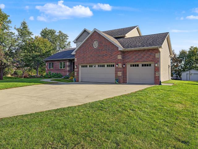 House for sale in Gateway Hills West, Ankeny