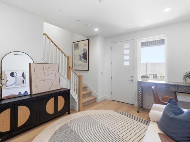Townhouse for sale in Palo Alto, California