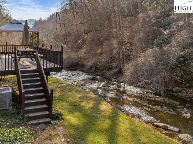 House for sale in West Jefferson, North Carolina