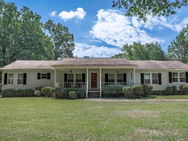 House for sale in Ridgeway, South Carolina