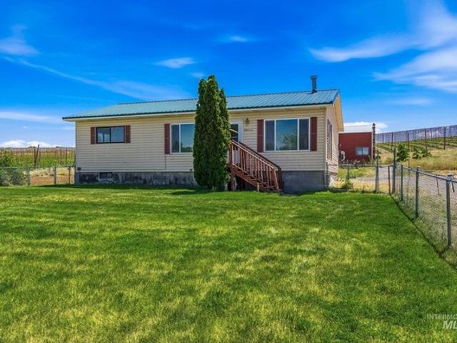 House for sale in Wilder, Idaho