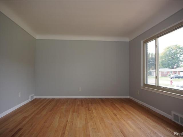 House for sale in Eden Gardens, Warren