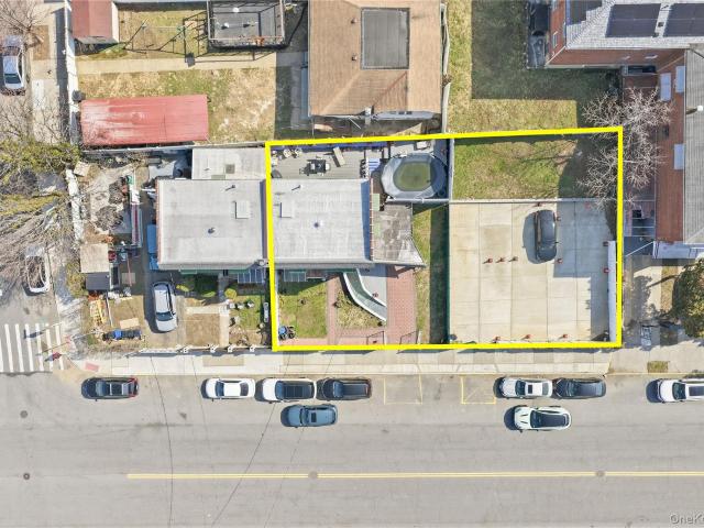 Land for sale in The Bronx, Arverne