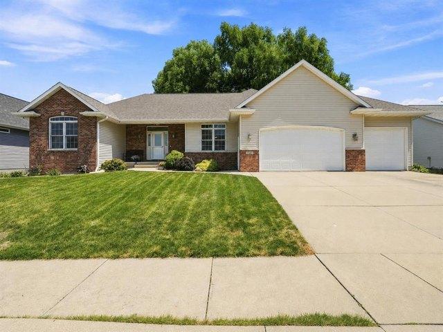 House for sale in Linn, Iowa