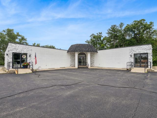 Commercial for sale in Illinois