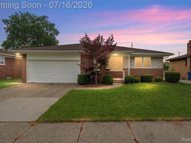 House for sale in Warren, Michigan
