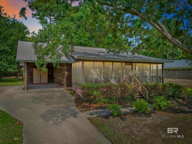 House for sale in Lillian, Alabama