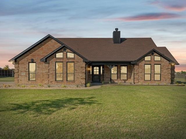 House for sale in Hunt, Texas