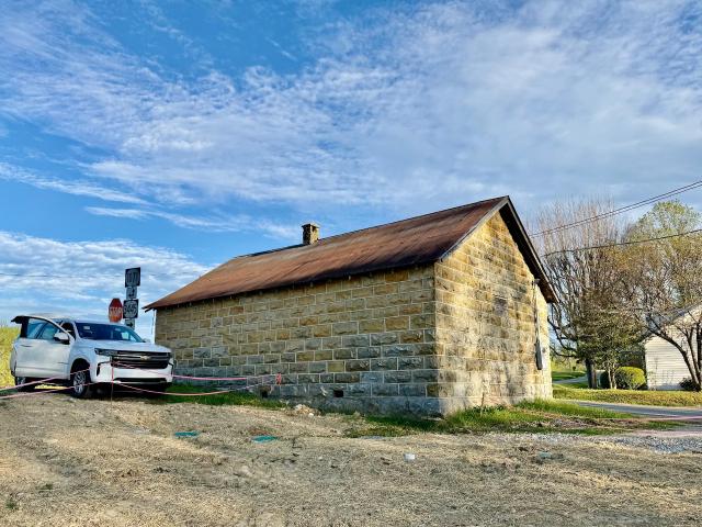House for sale in Gray Hawk, Kentucky