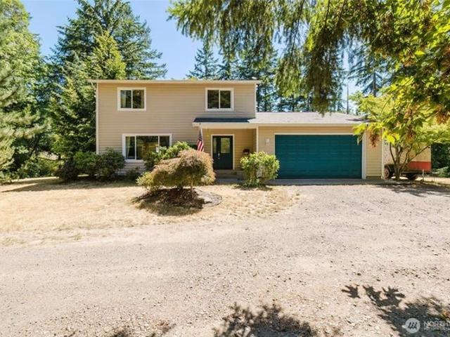 House for sale in Belfair, Washington