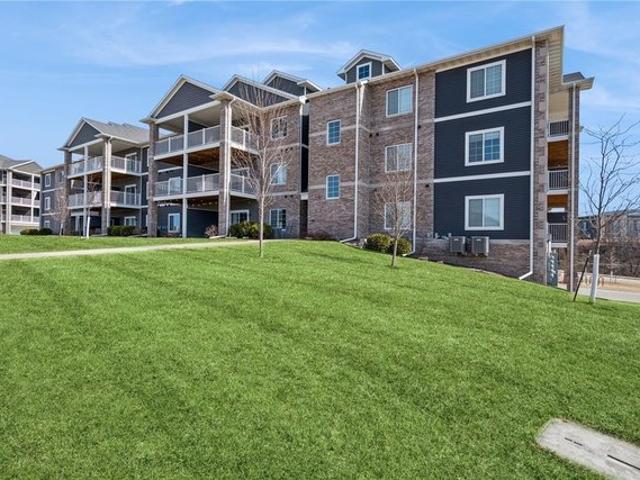 Condo for sale in Coralville, Iowa