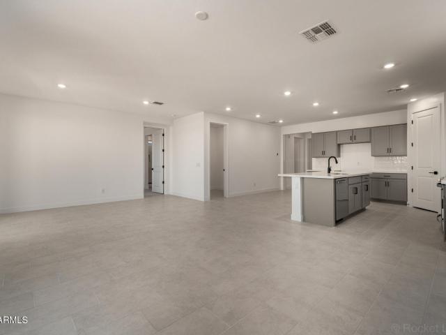 House for sale in Arizona