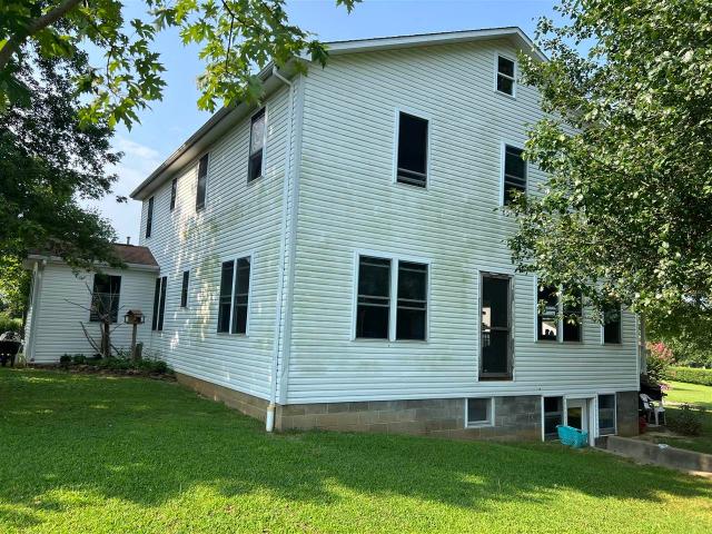 House for sale in Crittenden, Kentucky
