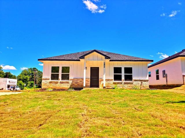 House for sale in Paris, Lamar County