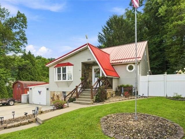 House for sale in Beaver, Pennsylvania
