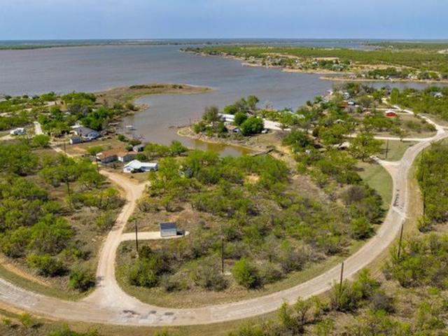 Land for sale in Taylor, Texas
