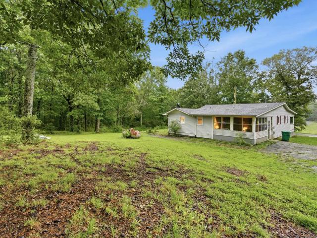 House for sale in Vinemont, Alabama
