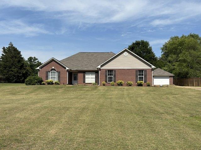 House for sale in Saltillo, Mississippi