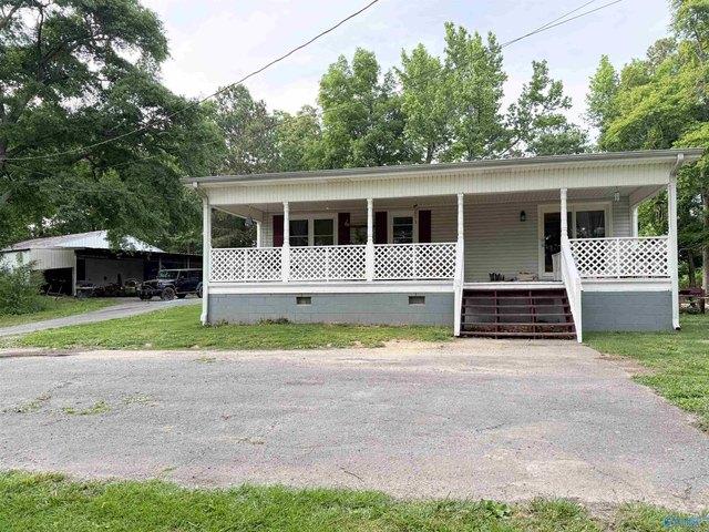 House for sale in Vinemont, Alabama