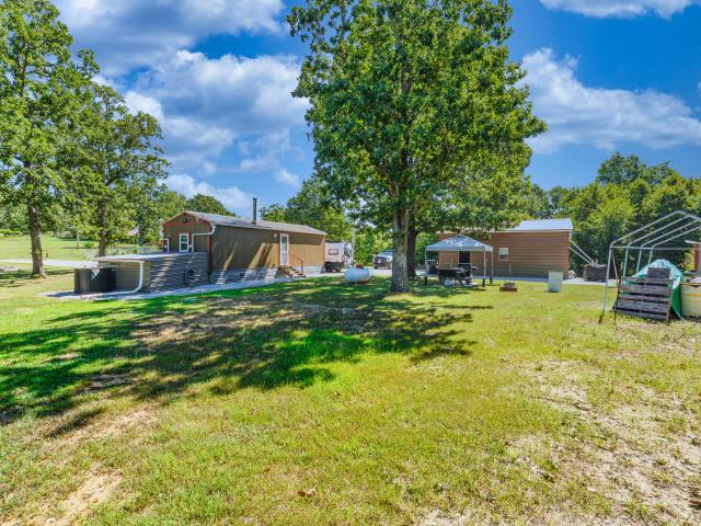 House for sale in Gainesville, Missouri