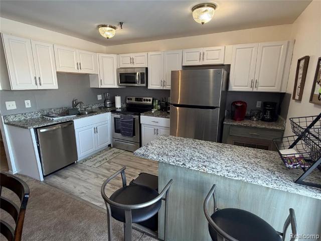 Condo for sale in Madison Heights, Michigan