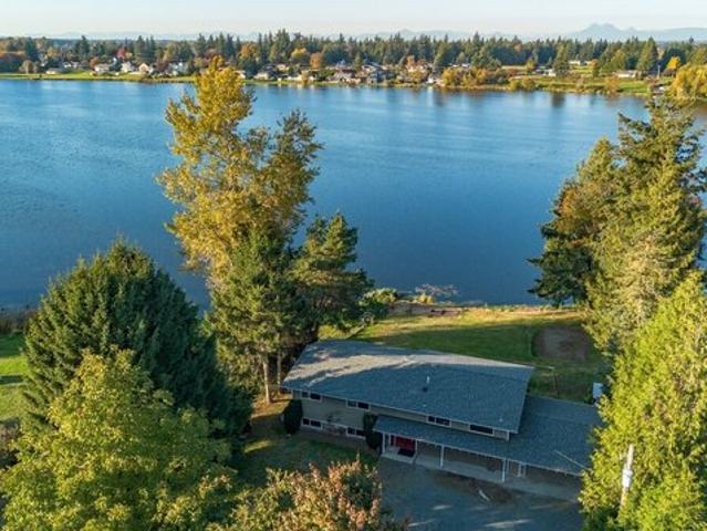 House for sale in Lynden, Whatcom County
