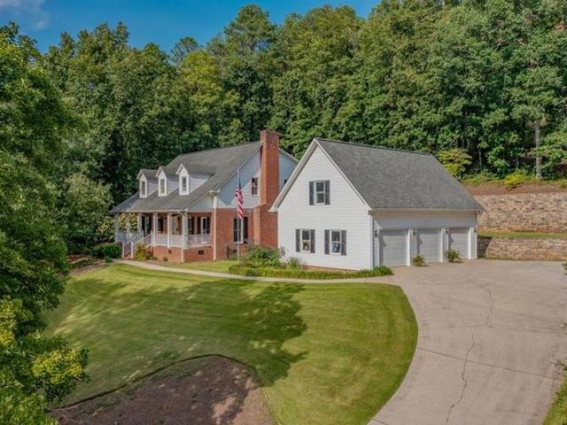 House for sale in Cohutta, Georgia
