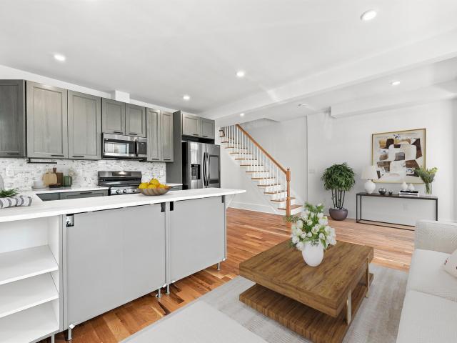 House for sale in Hudson, New Jersey