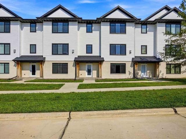 Condo for sale in Iowa City, Iowa