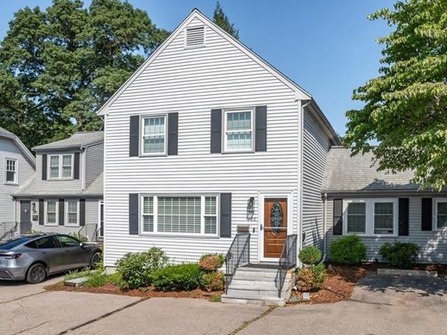Condo for sale in Wellesley, Massachusetts