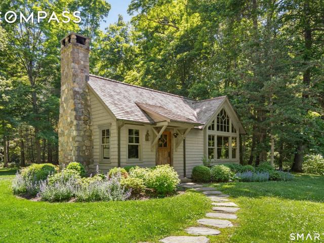 Property for rent in Weston, Connecticut