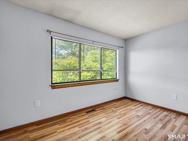 Condo for sale in Branford, Connecticut
