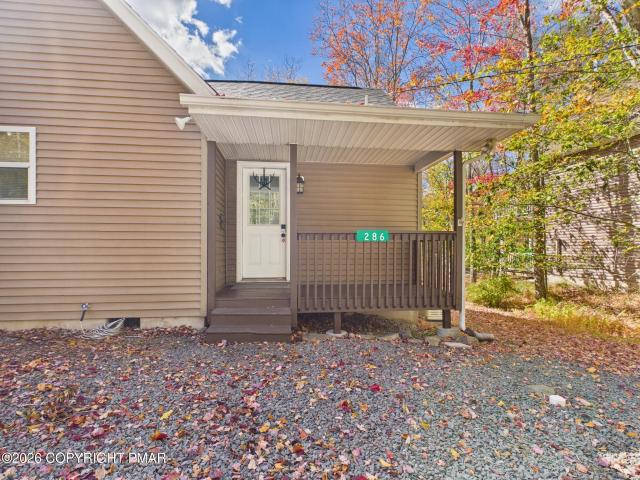 House for sale in Coolbaugh Township, Monroe County