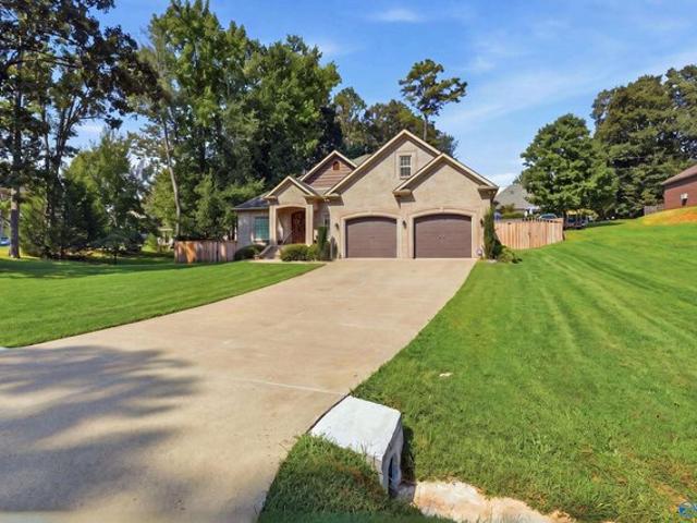 House for sale in Killen, Alabama