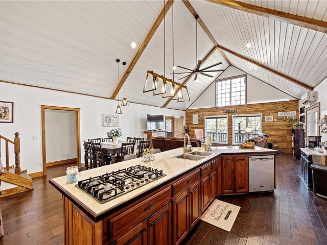 House for sale in Ark