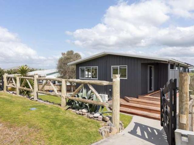 House for sale in Pukehina, Bay Of Plenty