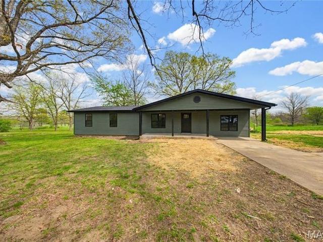 House for sale in Doniphan, Missouri