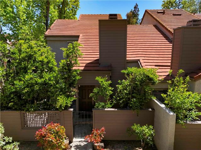 Townhouse for sale in Thousand Oaks