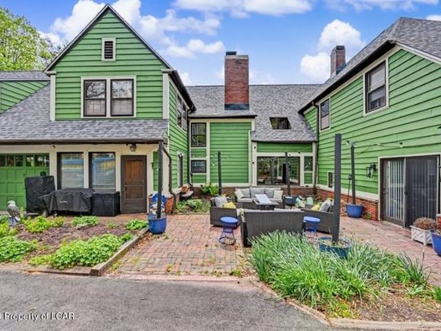 House for sale in Kinzers, Pennsylvania