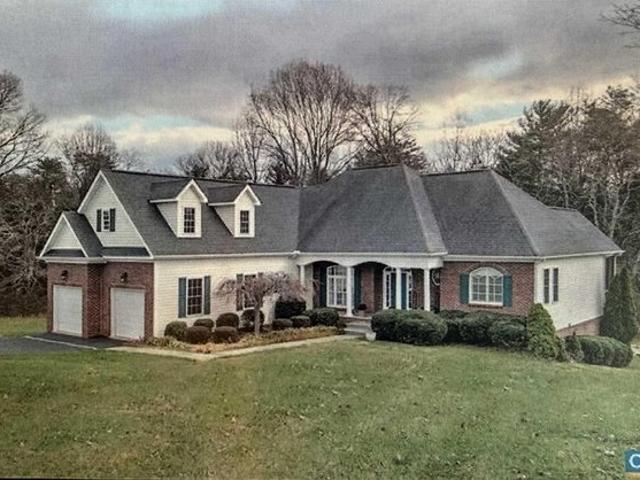 House for sale in Virginia