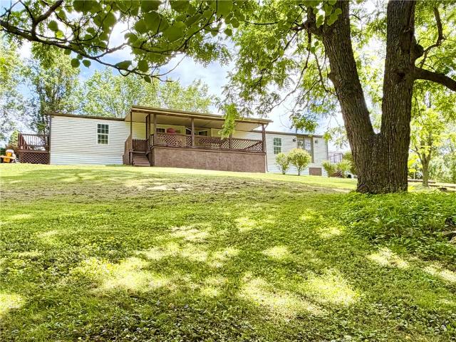 House for sale in New Geneva, Pennsylvania