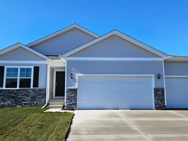 House for sale in Linn, Iowa