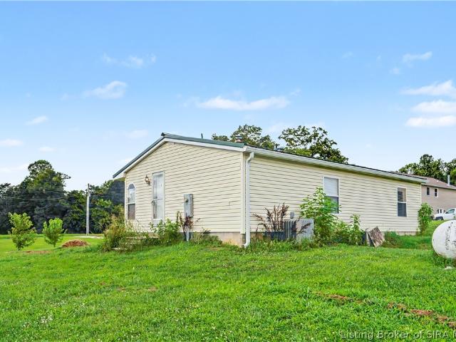 House for sale in Elizabeth, Indiana