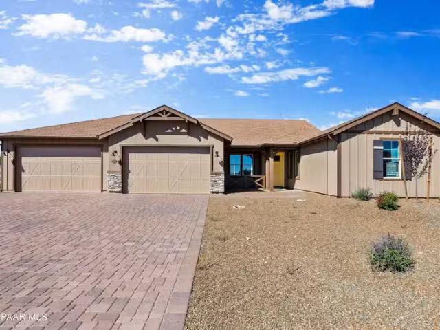 House for sale in Chino Valley