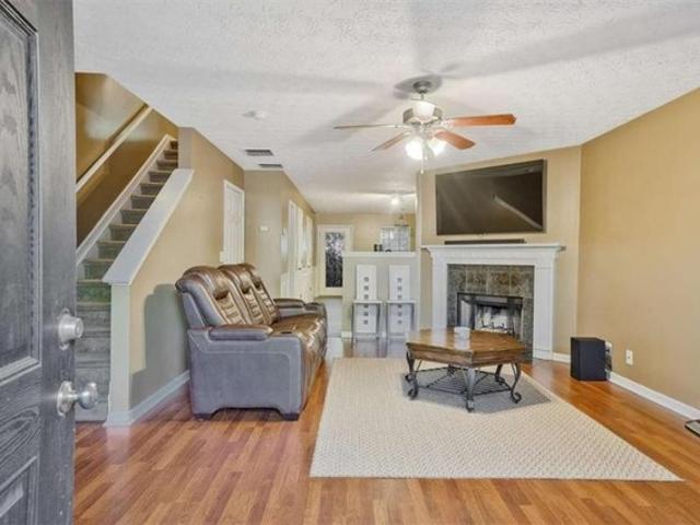 Townhouse for sale in Decatur, Georgia