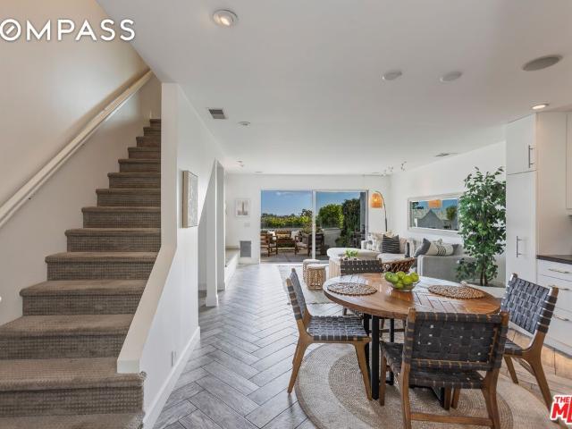 Townhouse for sale in Malibu, California