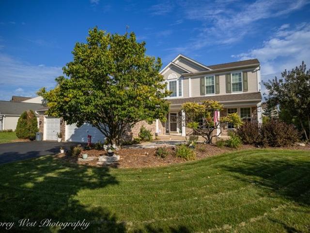 House for sale in Dundee, Illinois